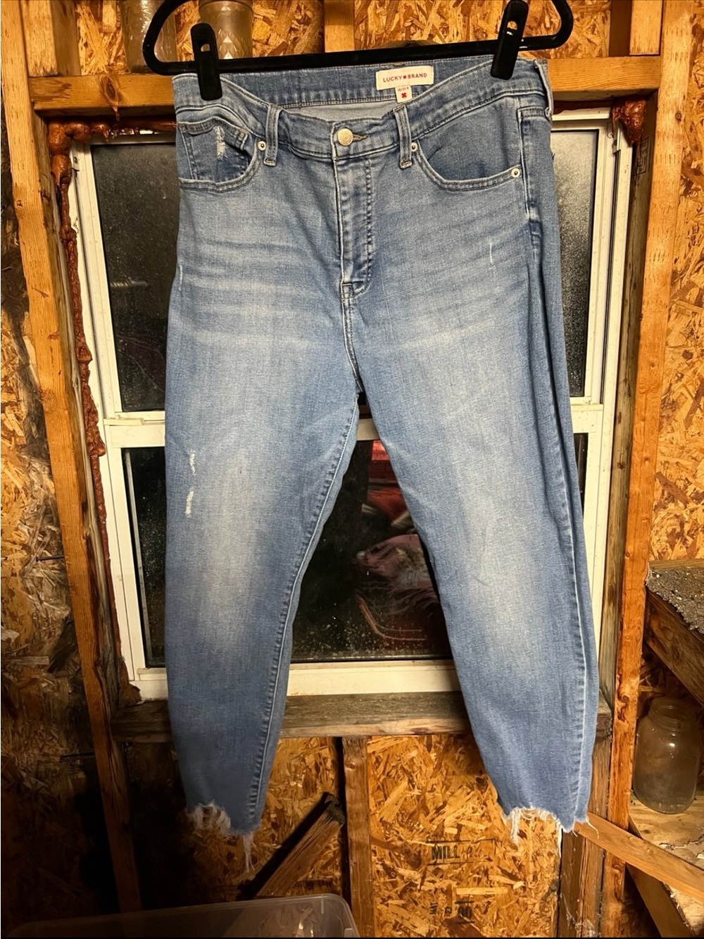 Lucky Brand Light Blue Cropped Ankle Jeans